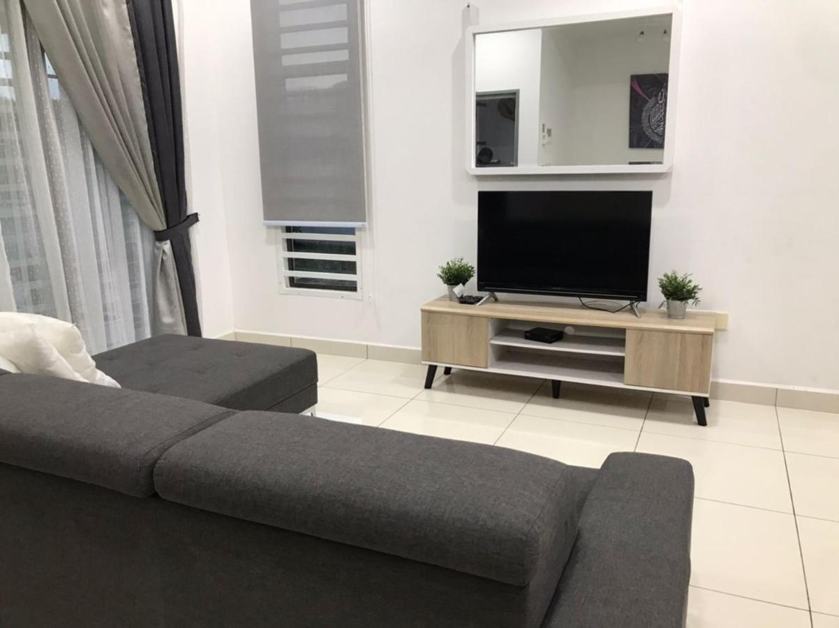 Baituljannah Homestay บาตู ปาฮัท ภายนอก รูปภาพ